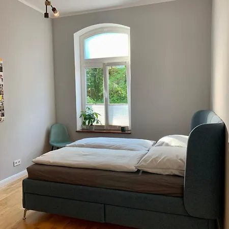 Alexandra 1897 Wohnund Nicole * Bad Wildungen